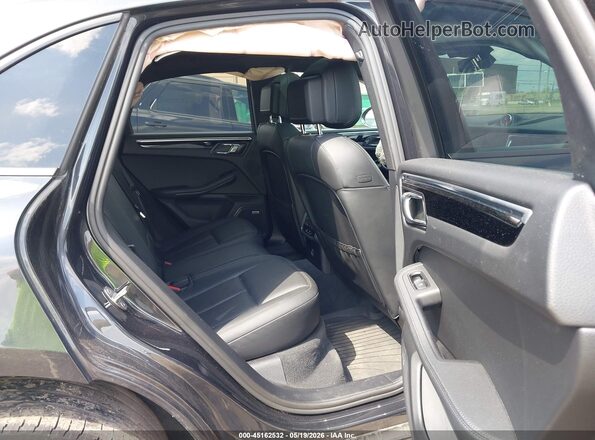 WP1AA2A57LLB10536 2020 PORSCHE MACAN Gray VIN კოდის სტიკერის ხედი