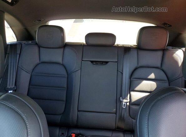 WP1AA2A58TLB05202 2026 PORSCHE MACAN Charcoal Вид задніх сидінь