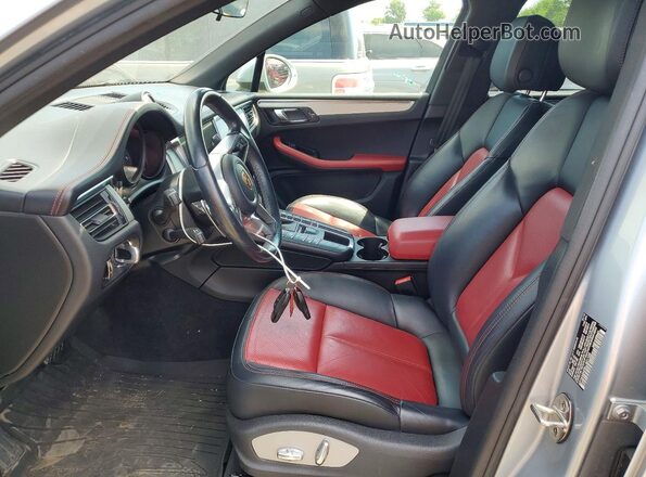 WP1AA2A59LLB01109 2020 PORSCHE MACAN Silver 