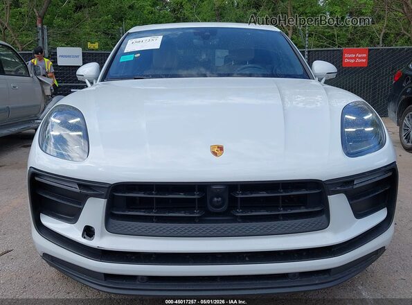 WP1AA2A5XNLB10551 2022 PORSCHE MACAN White Սալոնի հետևի տեսք