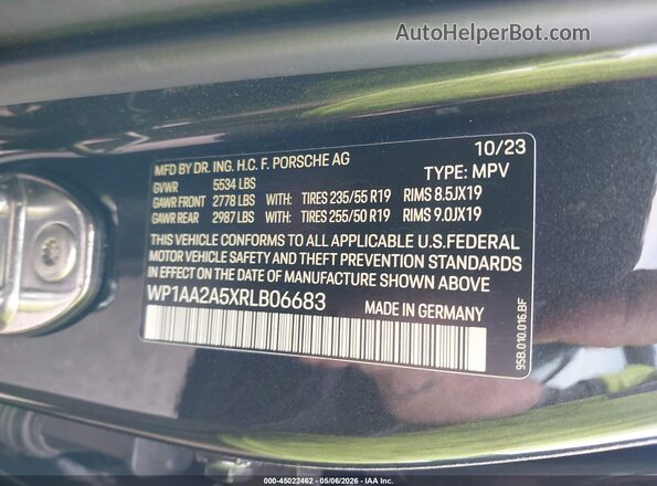 WP1AA2A5XRLB06683 2024 PORSCHE MACAN Gray ძრავის განყოფილების ხედი