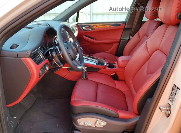 WP1AA2A5XTLB04035 2026 PORSCHE MACAN Gray Սալոնի դիմացի տեսք