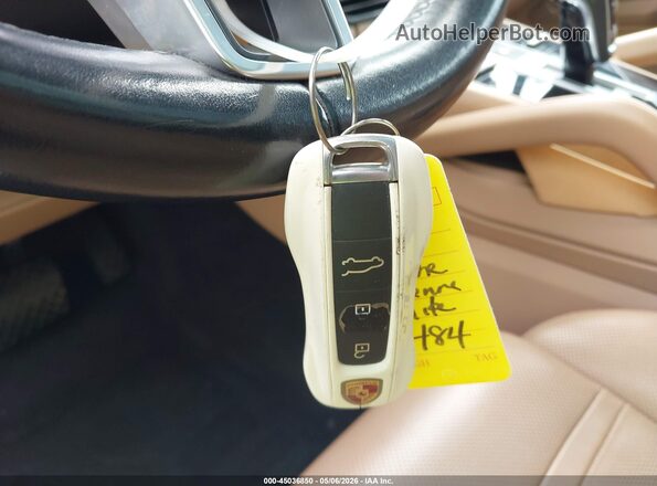 WP1AA2AY2LDA08484 2020 PORSCHE CAYENNE White წინა პანელის ხედი