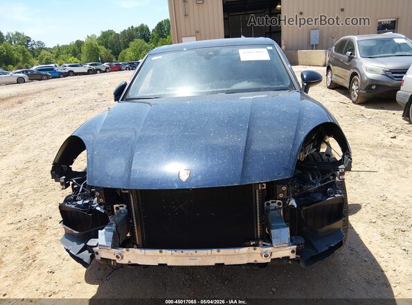 WP1AA2AY2MDA01682 2021 PORSCHE CAYENNE Black Вид задньої частини салону
