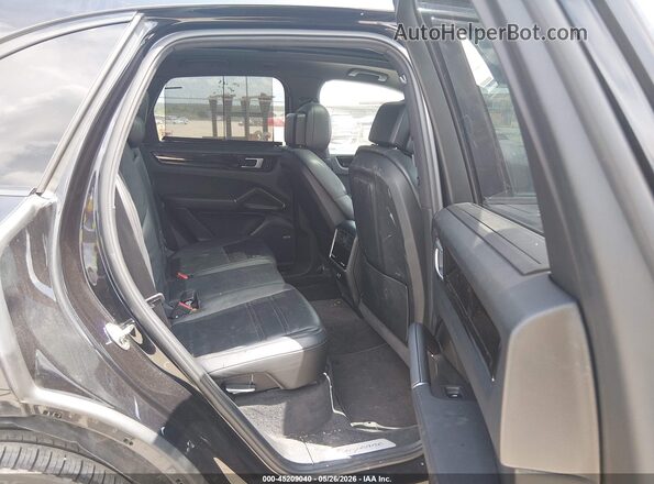 WP1AA2AY3KDA05463 2019 PORSCHE CAYENNE Black VIN կոդի պիտակի տեսք