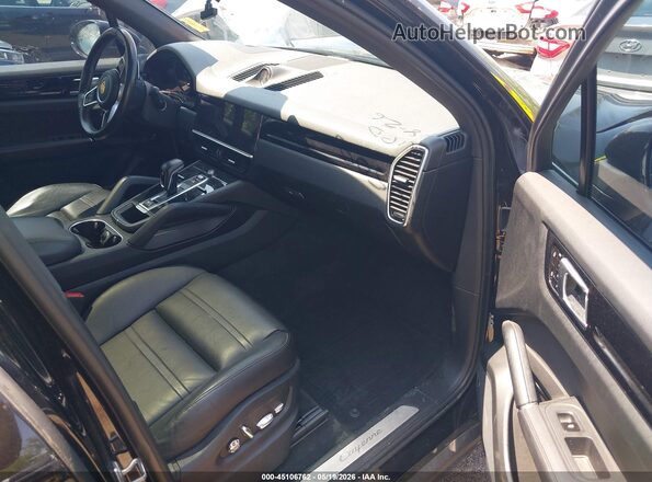 WP1AA2AY4KDA11725 2019 PORSCHE CAYENNE Черный Вид салона спереди