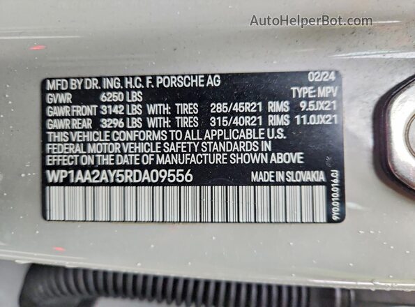 WP1AA2AY5RDA09556 2024 PORSCHE CAYENNE Gray 