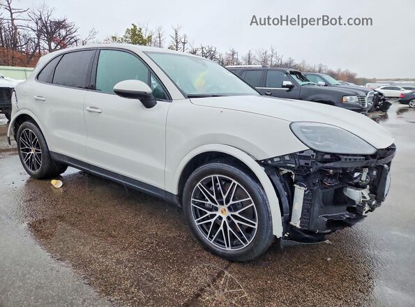 WP1AA2AY5RDA09556 2024 PORSCHE CAYENNE Gray 
