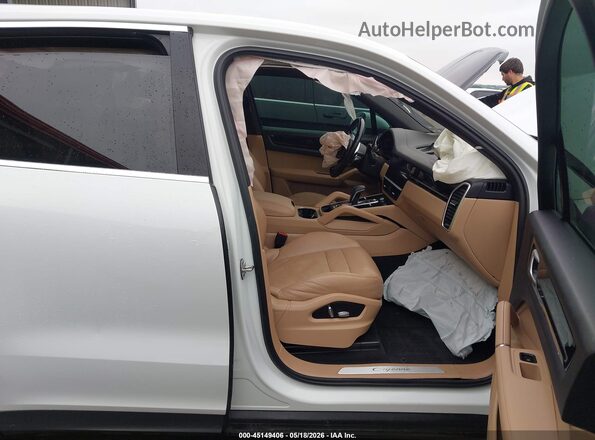 WP1AA2AY6KDA04811 2019 PORSCHE CAYENNE White Սալոնի դիմացի տեսք