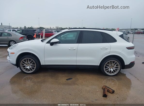 WP1AA2AY6KDA08454 2019 PORSCHE CAYENNE White 360 interior view
