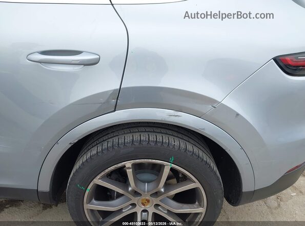WP1AA2AY7LDA05953 2020 PORSCHE CAYENNE Silver Vista frontal