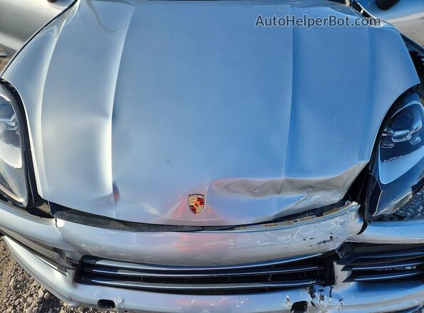WP1AA2AY7LDA06276 2020 PORSCHE CAYENNE Silver ძრავის განყოფილების ხედი