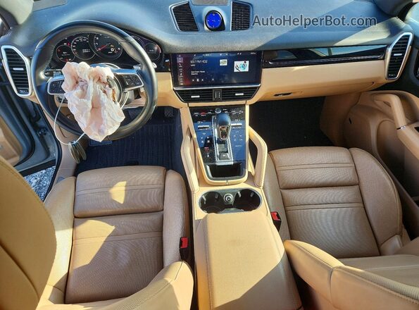 WP1AA2AY7LDA06276 2020 PORSCHE CAYENNE Silver წინა პანელის ხედი