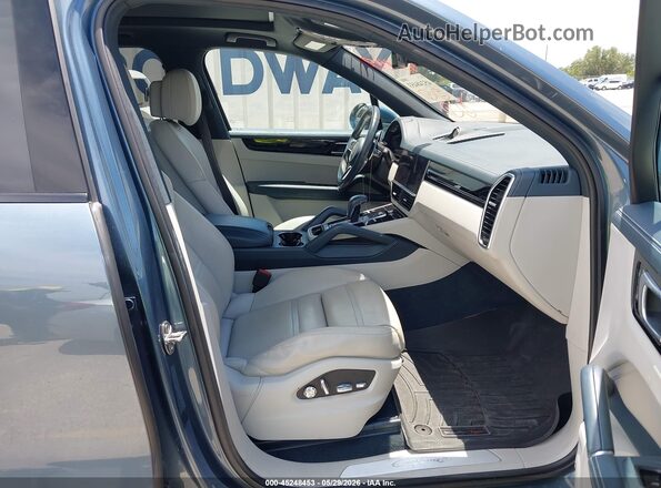 WP1AA2AY9LDA06683 2020 PORSCHE CAYENNE Blue Vista interior delantera