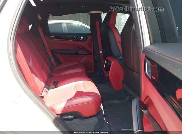 WP1AA2AYXPDA07959 2023 PORSCHE CAYENNE White Вид наклейки з VIN-кодом