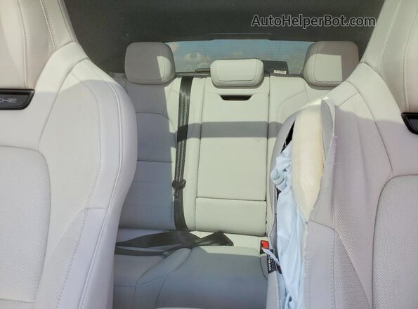 WP1AA2XA0RL001362 2024 PORSCHE MACAN Charcoal უკანა სავარძლების ხედი