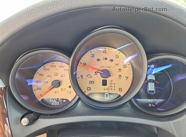 WP1AB2A52LLB31890 2020 PORSCHE MACAN Черный Вид щитка приборов