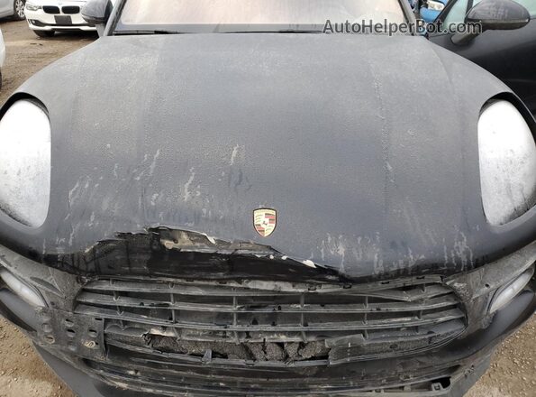 WP1AB2A53KLB33131 2019 PORSCHE MACAN Black 