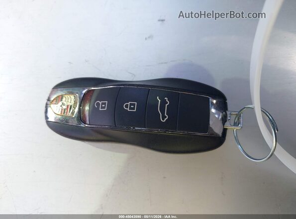 WP1AB2A54MLB34727 2021 PORSCHE MACAN Красный Вид панели приборов