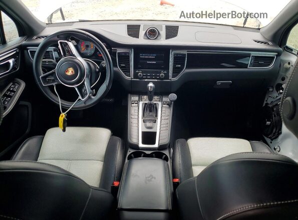 WP1AB2A58JLB33320 2018 PORSCHE MACAN White Առջևի վահանակի տեսք