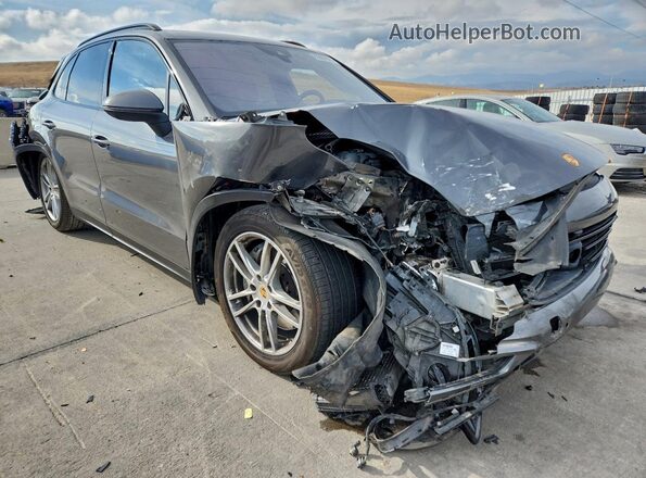 WP1AB2AY8KDA63419 2019 PORSCHE CAYENNE Gray 