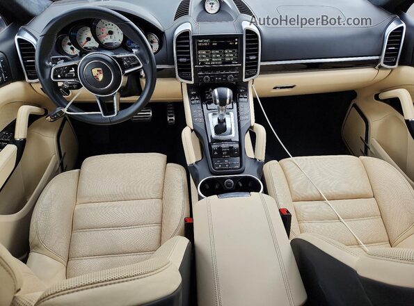 WP1AC2A22GLA88340 2016 PORSCHE CAYENNE Red 