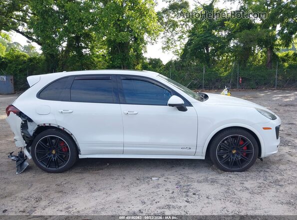 WP1AD2A2XHLA82834 2017 PORSCHE CAYENNE White Rear interior view