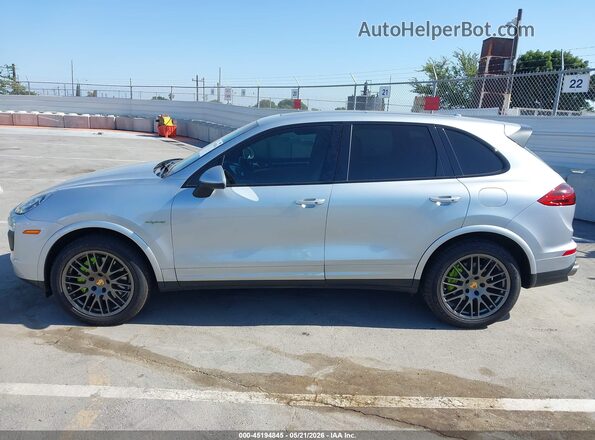 WP1AE2A29HLA74575 2017 PORSCHE CAYENNE Silver 