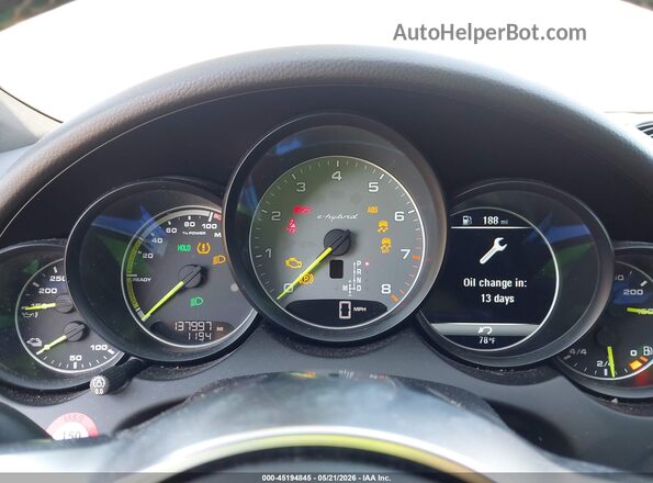 WP1AE2A29HLA74575 2017 PORSCHE CAYENNE Silver 
