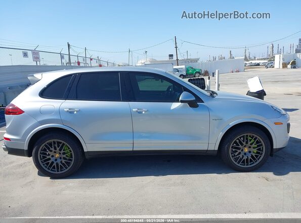 WP1AE2A29HLA74575 2017 PORSCHE CAYENNE Silver 