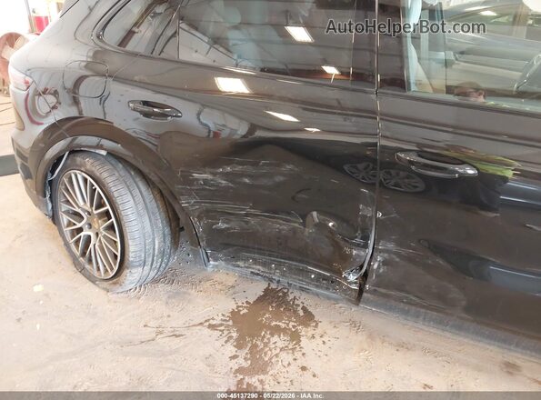WP1AE2AY9PDA12784 2023 PORSCHE CAYENNE Black Դիմացի տեսք