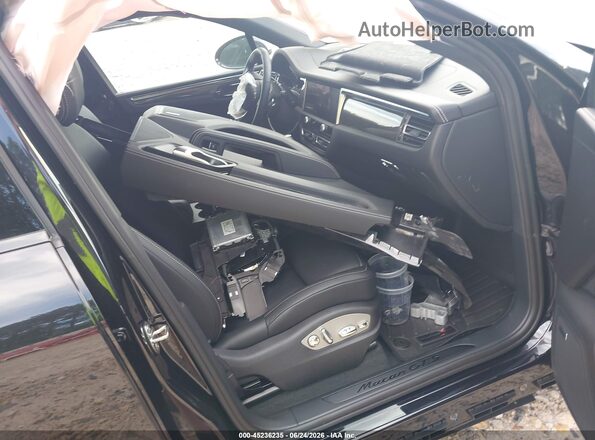 WP1AF2A56TLB60930 2026 PORSCHE MACAN Black Вид салону спереду