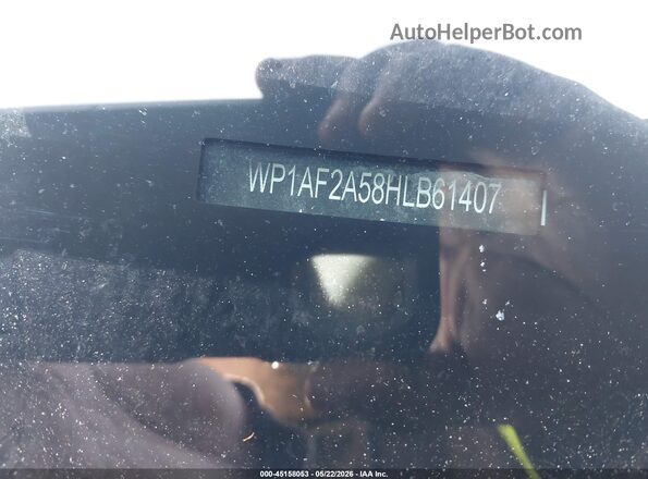 WP1AF2A58HLB61407 2017 PORSCHE MACAN White 