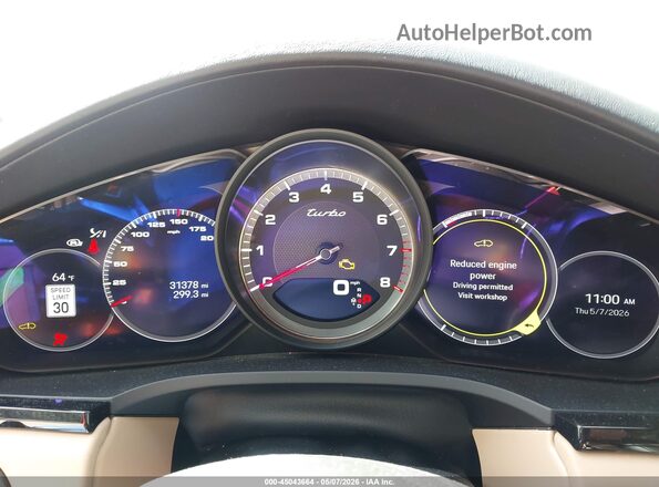 WP1AF2AY1PDA20309 2023 PORSCHE CAYENNE Red Widok tylnych siedzeń