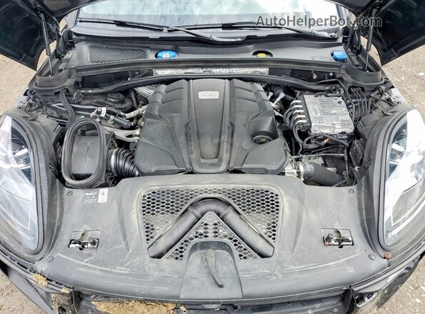 WP1AG2A50SLB41527 2025 PORSCHE MACAN Black ძრავის განყოფილების ხედი