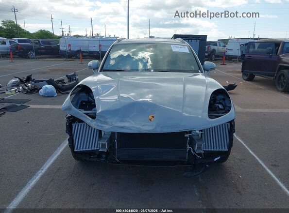WP1AG2A58TLB41342 2026 PORSCHE MACAN Бежевый Вид задней части салона