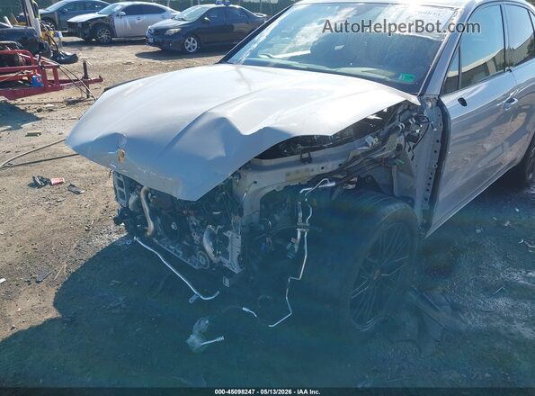 WP1AL2AY1SDA19856 2025 PORSCHE CAYENNE Серый Вид спереди
