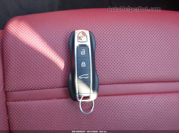 WP1AL2AY1SDA19856 2025 PORSCHE CAYENNE Серый Вид панели приборов