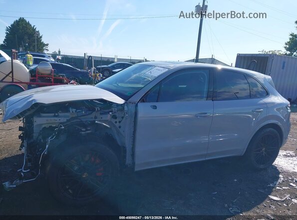 WP1AL2AY1SDA19856 2025 PORSCHE CAYENNE Серый 