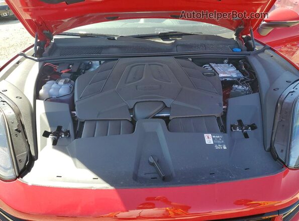 WP1BA2AY1TDA36894 2026 PORSCHE CAYENNE Red Widok komory silnika