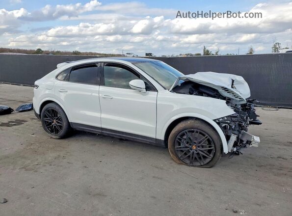 WP1BA2AY6SDA33035 2025 PORSCHE CAYENNE Белый Передняя правая четверть