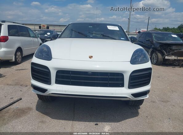 WP1BG2AY8PDA32362 2023 PORSCHE CAYENNE White ხელსაწყოთა პანელის ხედი