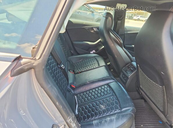WUAAWCF50PA900671 2023 AUDI RS5 Gray Widok tylnych siedzeń