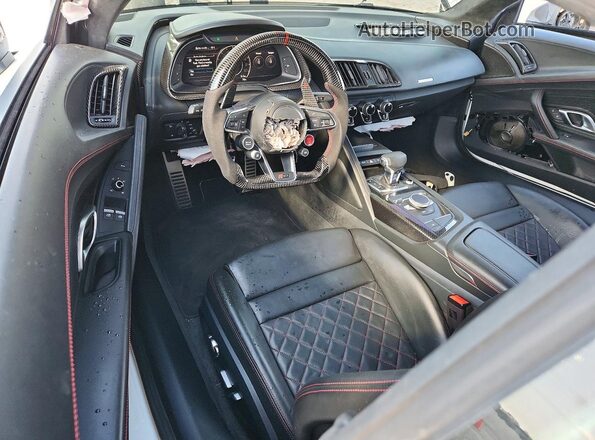 WUAKBAFX5L7901988 2020 AUDI R8 White Widok deski rozdzielczej