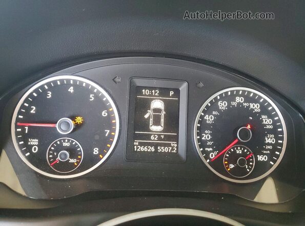 WVGAV7AX1HK001938 2017 VOLKSWAGEN TIGUAN White 