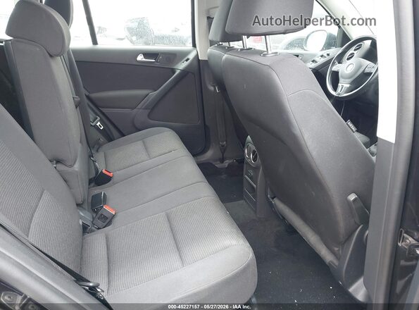 WVGAV7AX1JK004800 2018 VOLKSWAGEN TIGUAN Черный Вид наклейки с VIN-кодом