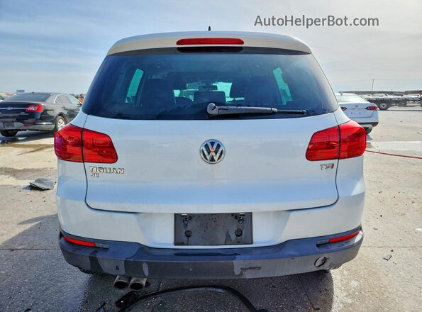 WVGAV7AX2GW563712 2016 VOLKSWAGEN TIGUAN Белый Вид сзади