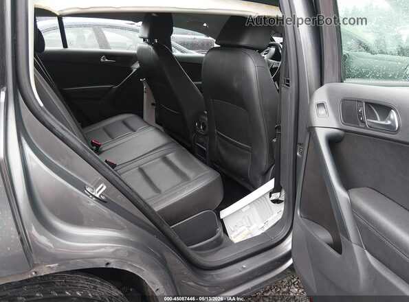 WVGAV7AX3GW565954 2016 VOLKSWAGEN TIGUAN Серый 