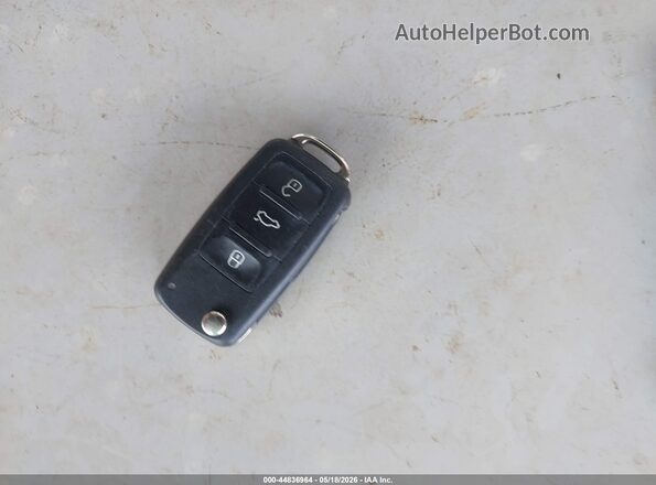 WVGAV7AX4GW543574 2016 VOLKSWAGEN TIGUAN Черный Вид панели приборов