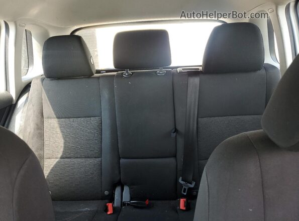 WVGAV7AX4HK054441 2017 VOLKSWAGEN TIGUAN Silver Rear seats view